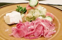 生ハムとチーズ